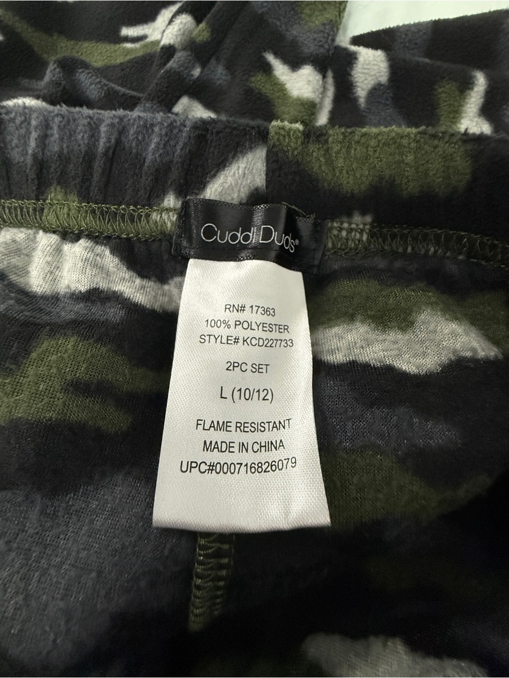 Cuddl Duds Boys Youth Size L (10/12) Green Camouflage Fleece Pajama Pants - Picture 3 of 3